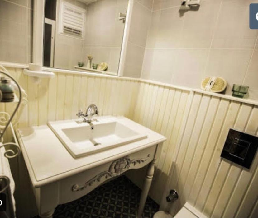 The White Hotel Alaçatı Buitenkant foto